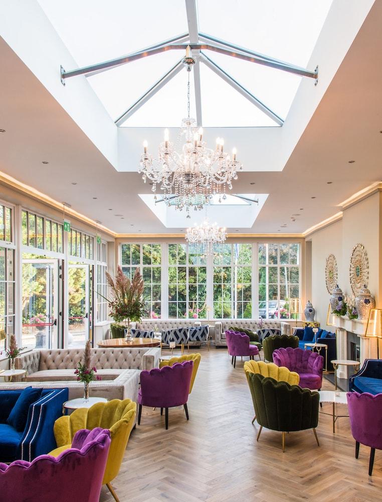 Cork'S Vienna Woods Hotel & Villas Exterior foto