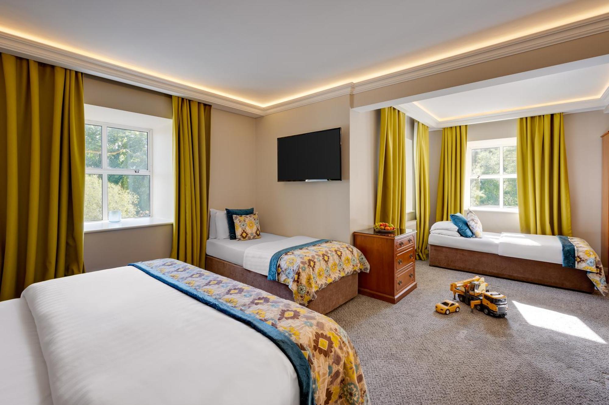 Cork'S Vienna Woods Hotel & Villas Exterior foto